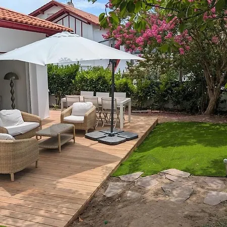 Spacious With Garden شقة بياريتز